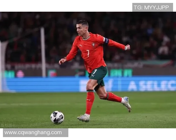 恶意犯规阴影笼罩足球明星生涯的光辉与荣耀